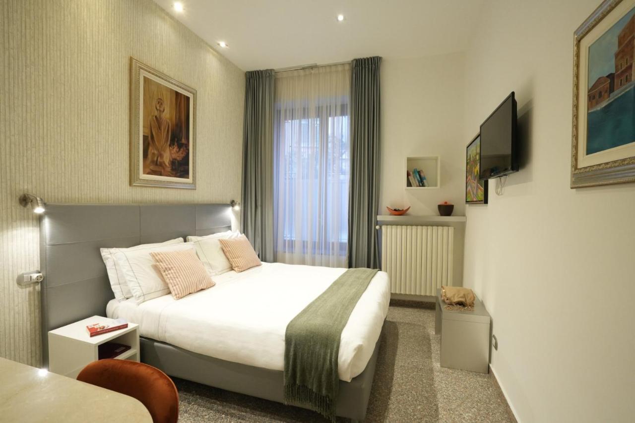 Monza City Rooms & Studios ภายนอก รูปภาพ