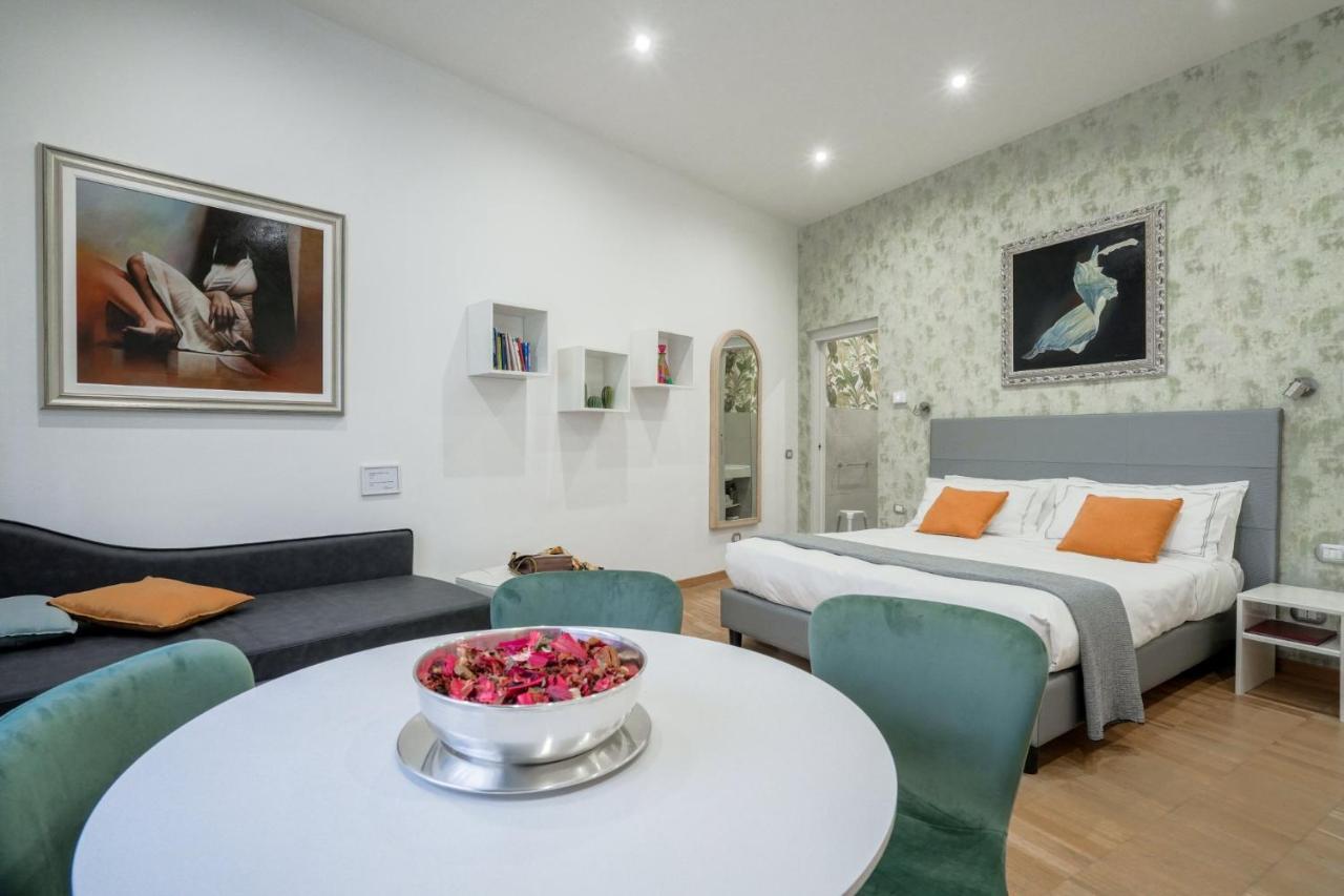 Monza City Rooms & Studios ภายนอก รูปภาพ